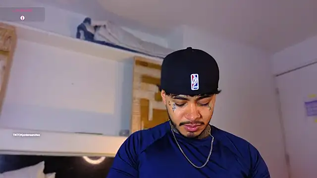 Snapshot of JordanSmiith_ chatting on January 14, 2026, 9:42 pm JordanSmiith online show from January 14, 2026, 9:42 pm