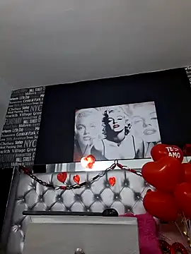 Snapshot of _nicolehotshemale chatting on February 4, 2025, 1:02 am  nicolehotshemale online show from February 4, 2025, 1:02 am