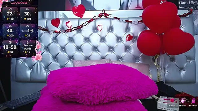 Snapshot of _nicolehotshemale chatting on February 12, 2025, 12:48 am  nicolehotshemale online show from February 12, 2025, 12:48 am