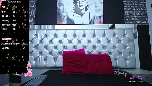 Snapshot of _nicolehotshemale chatting on September 11, 2025, 10:21 pm  nicolehotshemale online show from September 11, 2025, 10:21 pm