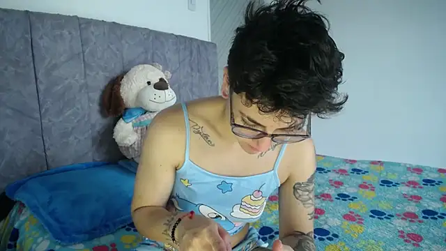 linda 33 online show from April 5, 2026, 8:28 pm