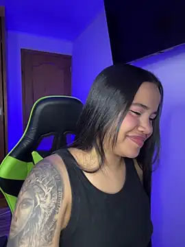 Snapshot of leila_22 chatting on February 9, 2026, 7:23 am leila 22 online show from February 9, 2026, 7:23 am