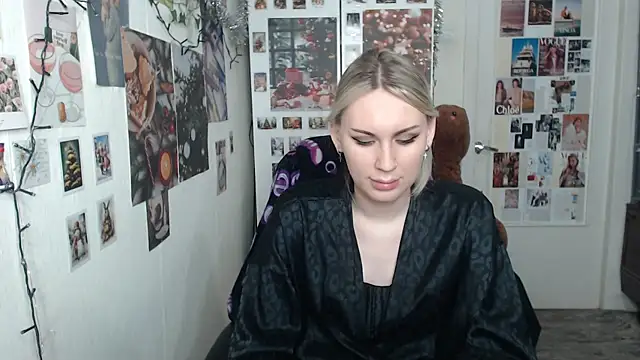 CapriScorpion online show from December 19, 2024, 9:40 am
