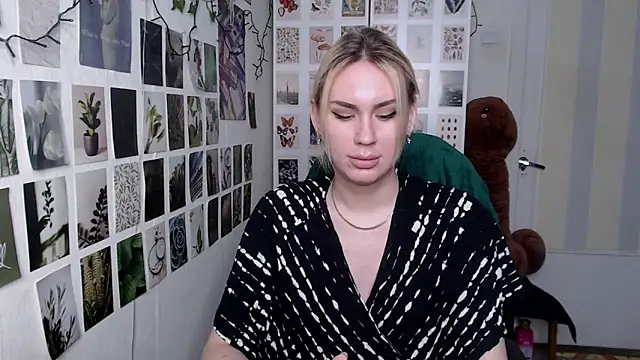 CapriScorpion online show from February 2, 2026, 12:15 pm