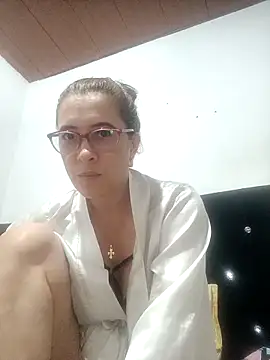 mademonsexy online show from November 29, 2025, 4:37 am