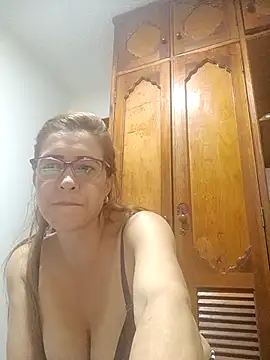 mademonsexy online show from April 14, 2026, 2:50 am