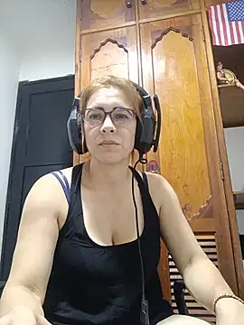 Snapshot of mademonsexy chatting on July 11, 2026, 4:15 am mademonsexy online show from July 11, 2026, 4:15 am