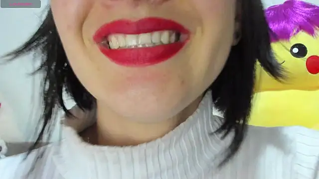 Snapshot of queen_fetish chatting on March 13, 2025, 9:48 pm queen fetish online show from March 13, 2025, 9:48 pm