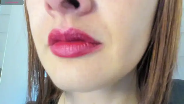 queen fetish online show from May 7, 2026, 3:28 pm