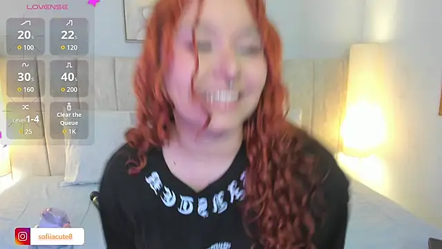 Atenea cuteee online show from November 5, 2025, 2:11 am