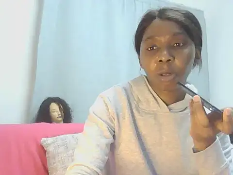 Sexxybella27 online show from July 16, 2026, 6:36 pm