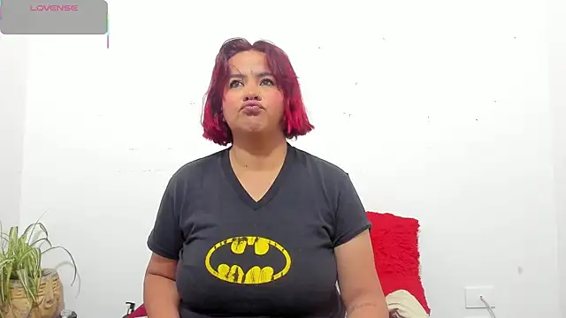 hazel 34 online show from March 20, 2026, 8:08 am