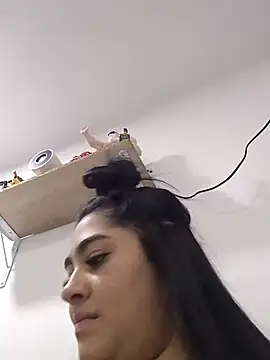 Snapshot of Charlotte_cutee18 chatting on October 20, 2025, 12:00 am Charlotte cutee18 online show from October 20, 2025, 12:00 am