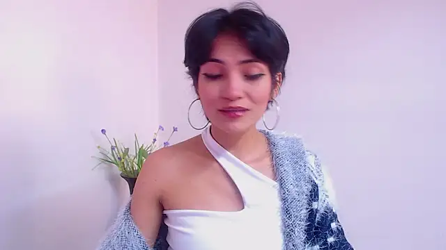 Hannaaaa   online show from January 26, 2025, 2:30 pm