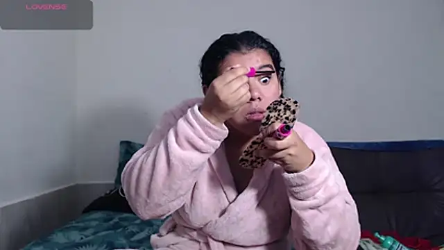 agata 22 online show from April 21, 2026, 3:35 am