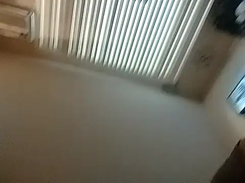 Snapshot of fukurbutt chatting on October 7, 2025, 3:20 pm fukurbutt online show from October 7, 2025, 3:20 pm