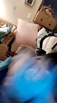 fukurbutt online show from December 21, 2025, 6:26 pm