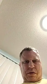 Snapshot of fukurbutt chatting on January 15, 2026, 9:07 pm fukurbutt online show from January 15, 2026, 9:07 pm