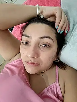 claudia online show from April 19, 2026, 2:33 am