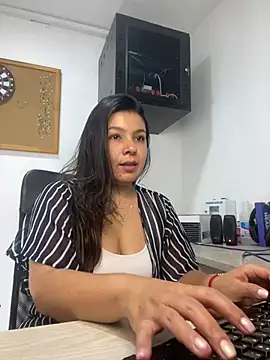 miaa daniels online show from March 3, 2025, 4:14 pm