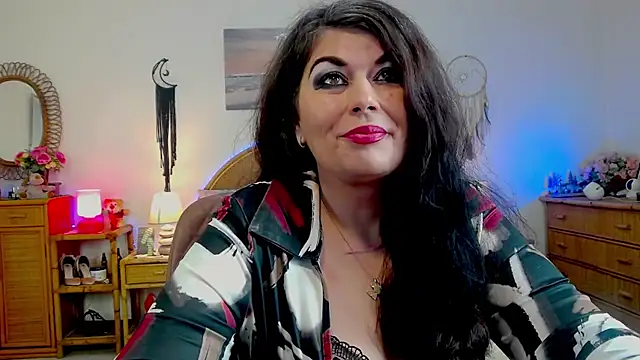 EllenGrace online show from April 6, 2026, 9:54 am