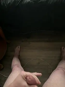 Snapshot of husband4555 chatting on February 20, 2026, 7:58 pm husband4555 online show from February 20, 2026, 7:58 pm