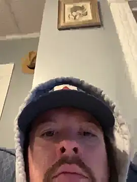 Snapshot of husband4555 chatting on February 22, 2026, 2:45 am husband4555 online show from February 22, 2026, 2:45 am