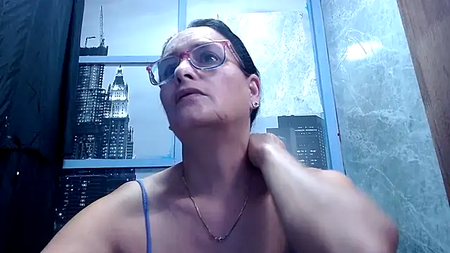 Nastylatinaxxx online show from December 19, 2025, 11:28 am