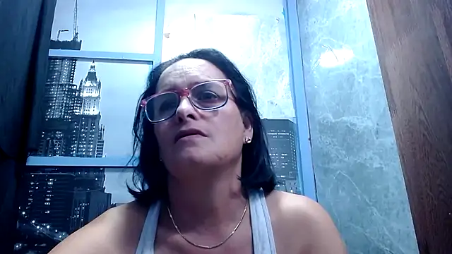 Nastylatinaxxx online show from December 19, 2025, 11:34 pm