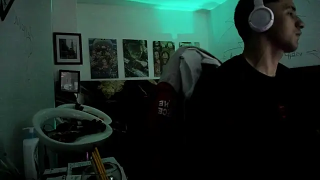 Sisoyalejo420 online show from October 19, 2025, 2:45 am