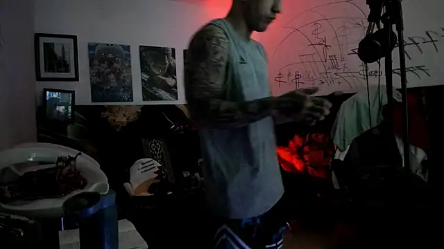 Sisoyalejo420 online show from October 23, 2025, 4:12 am