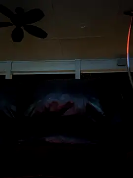 Snapshot of jeffyisabell chatting on December 8, 2024, 11:35 am jeffyisabell online show from December 8, 2024, 11:35 am