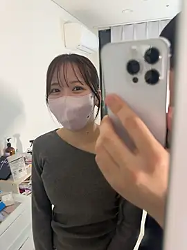 POCARI SWEAT online show from April 7, 2026, 2:50 pm