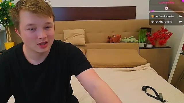  Olli  Stiw  online show from February 15, 2026, 7:51 am