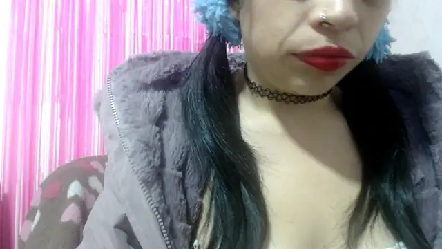 montthbluee online show from February 17, 2025, 10:07 am