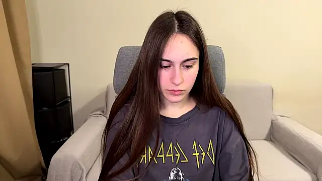 AliceKolltt online show from February 22, 2026, 8:51 pm