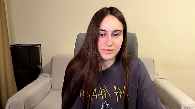 AliceKolltt online show from March 22, 2026, 8:34 pm