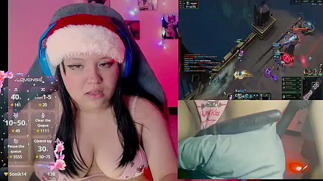 crystal7u7 online show from December 13, 2024, 6:53 am