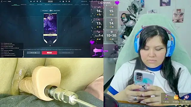 crystal7u7 online show from November 24, 2025, 8:41 pm