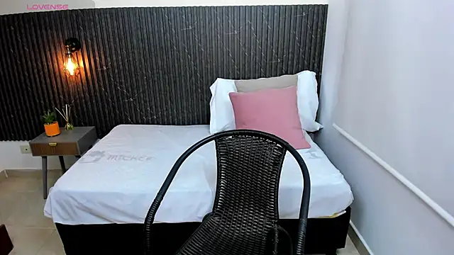 Aabby lee online show from March 9, 2025, 4:00 pm