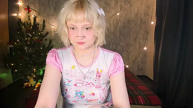 MariaMango online show from December 21, 2025, 2:51 am