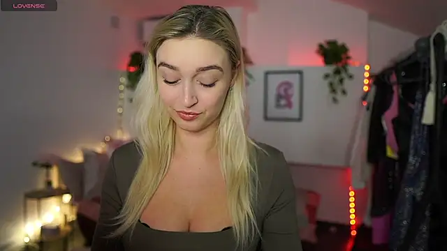 Alexis   Texas online show from December 3, 2024, 7:22 pm