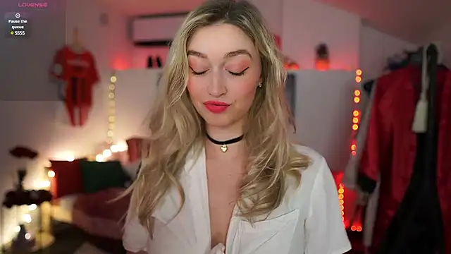 Alexis   Texas online show from February 21, 2025, 7:43 pm