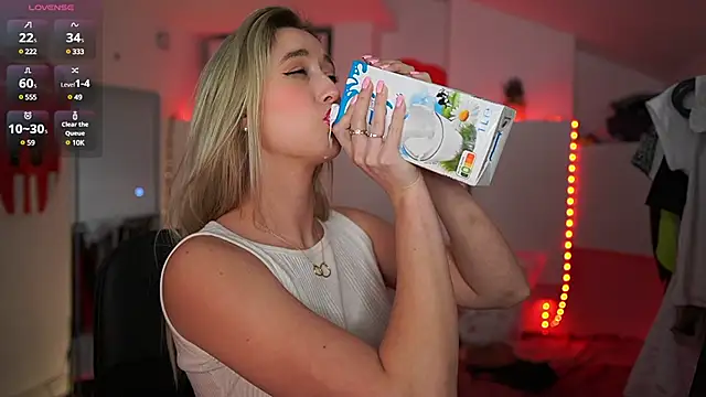 Alexis   Texas online show from March 9, 2025, 10:08 pm