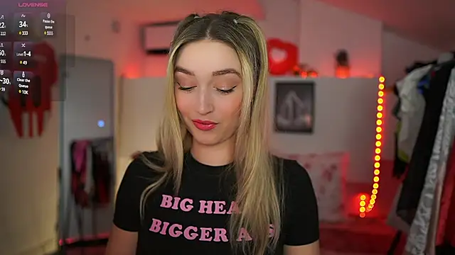 Alexis   Texas online show from March 18, 2025, 7:20 pm