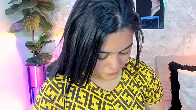 alina stark online show from October 18, 2025, 9:59 pm