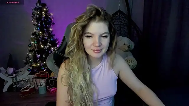 lily williamss online show from December 19, 2024, 12:02 am