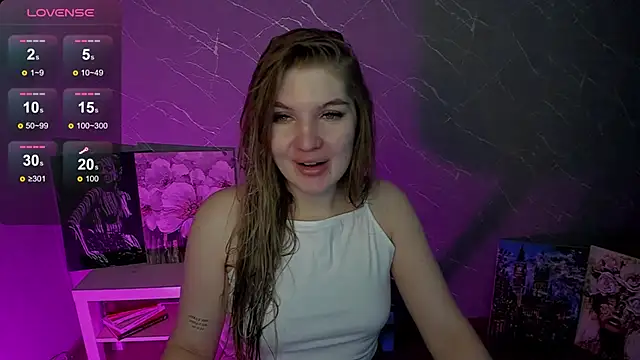 Snapshot of lily_williamss chatting on May 13, 2026, 11:55 pm lily williamss online show from May 13, 2026, 11:55 pm