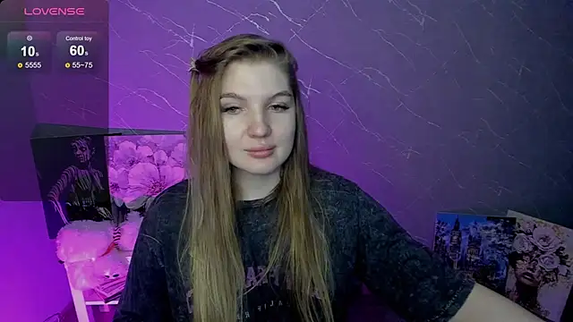 Snapshot of lily_williamss chatting on May 18, 2026, 4:07 am lily williamss online show from May 18, 2026, 4:07 am