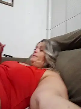 Snapshot of marcialoira chatting on December 13, 2024, 2:32 am marcialoira online show from December 13, 2024, 2:32 am
